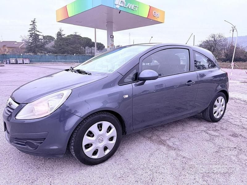 Usata Opel Corsa 80 CV (58 kW) 2008 Grigio Utilitaria