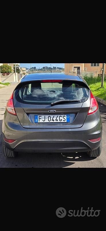 Usata Ford Fiesta 75 CV (55 kW) 2016 Utilitaria