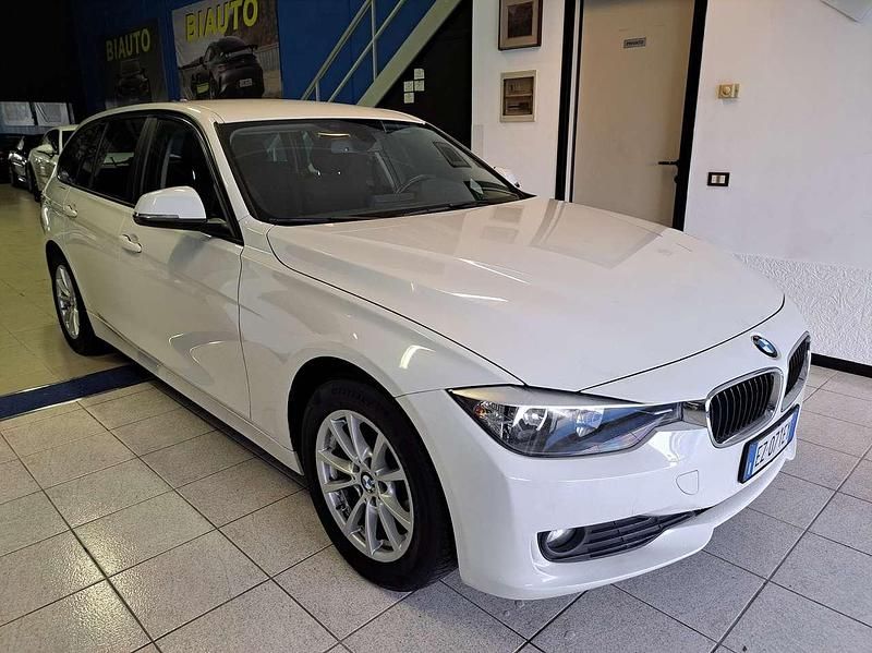 Usata BMW 318 143 CV (105 kW) 2015 Bianco Station wagon