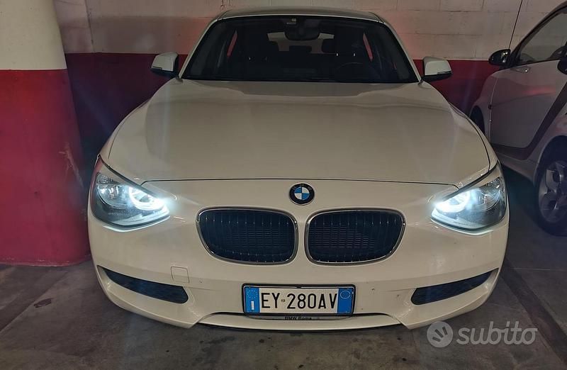 Bianco Usata 2015 BMW 114 Due volumi | 11.500 € - Immagine 1/4