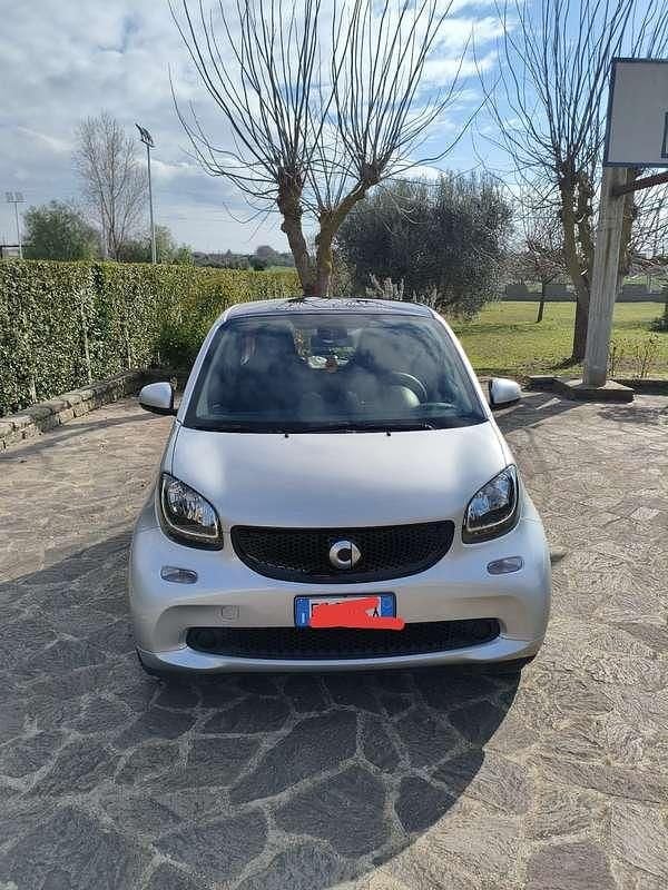 Usata 2016 Smart ForTwo Cabrio Passion Cabrio | 8500 € (Super prezzo) - Immagine 1/4