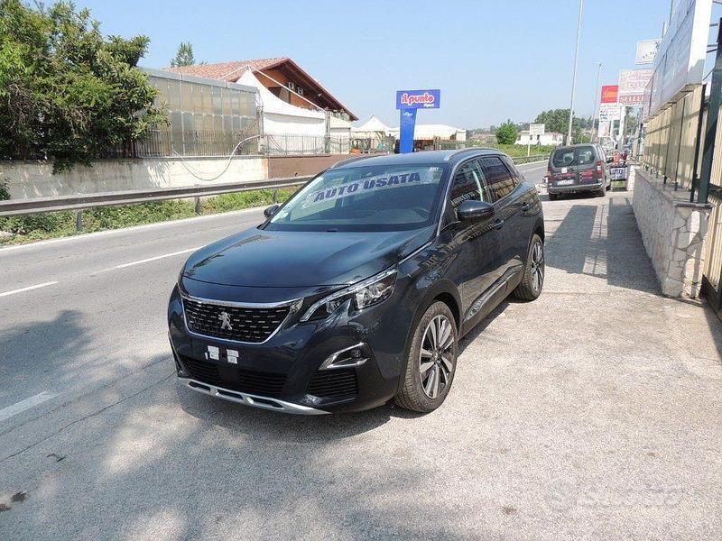 Usata Peugeot 3008 Allure 120 CV (88 kW) 2018 Grigio scuro metallizzato SUV