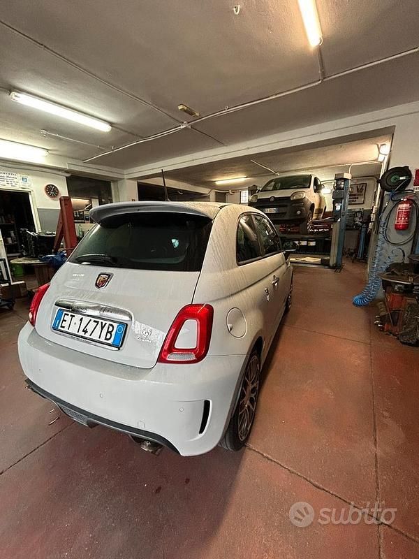 Usata Fiat 500 Abarth 160 CV (117 kW) 2014 Grigio
