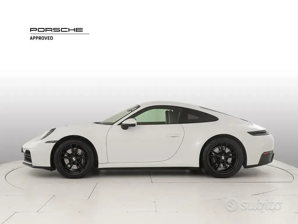 Usata Porsche 911 Carrera 394 CV (289 kW) 2024 Bianco Coupé