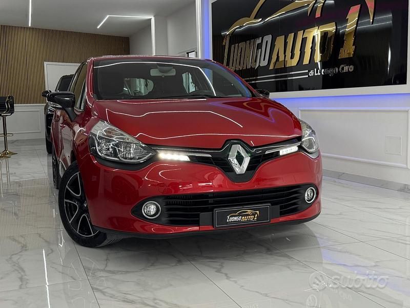 Usata Renault Clio IV 90 CV (66 kW) 2016 Rosso Berlina