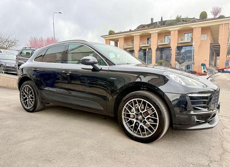 Usata Porsche Macan 250 CV (183 kW) 2016 Nero SUV