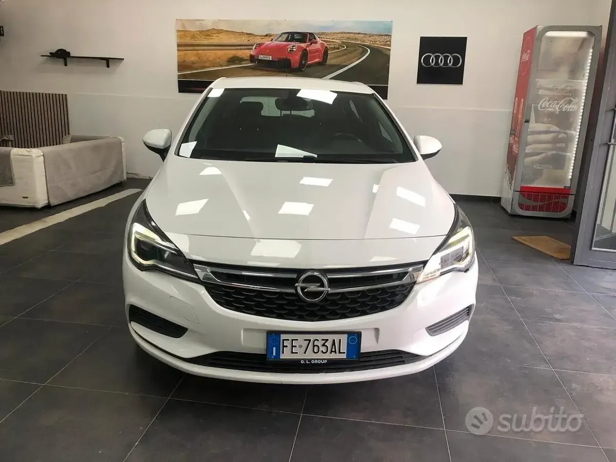 Usata Opel Astra Edition 131 CV (96 kW) 2026 Berlina