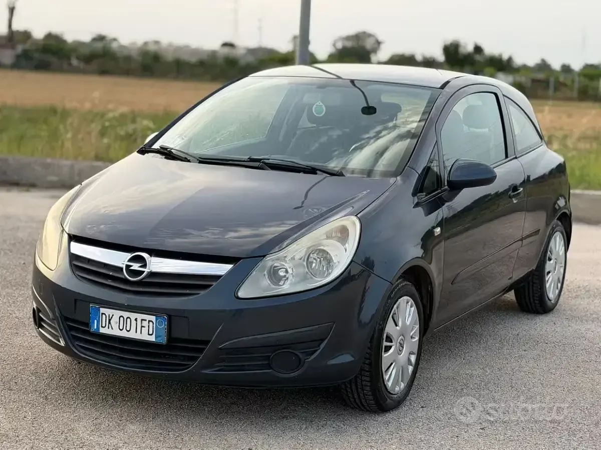 Usata Opel Corsa Club 60 CV (44 kW) 2007 Grigio Utilitaria