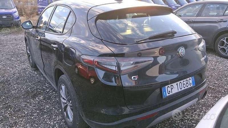 Usata Alfa Romeo Stelvio Super 210 CV (154 kW) 2023 Grigio SUV