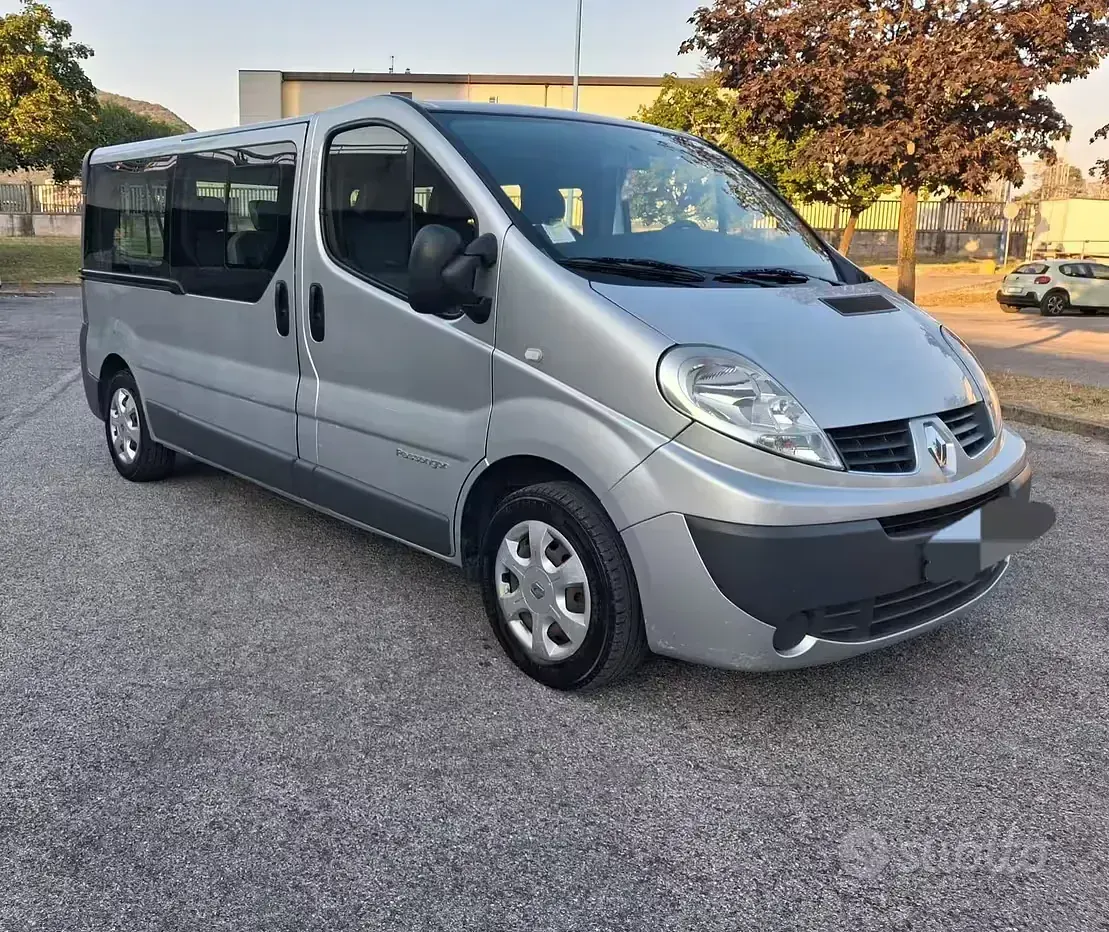 Usata Renault Trafic 114 CV (83 kW) 2008 Monovolume