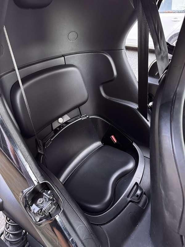 Usata Renault Twizy 8 kW (11 CV) 2018 Bianco Utilitaria