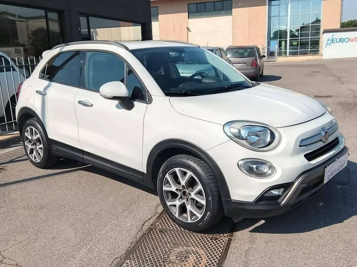 Usata Fiat 500 Cross 120 CV (88 kW) 2016 Bianco Station wagon
