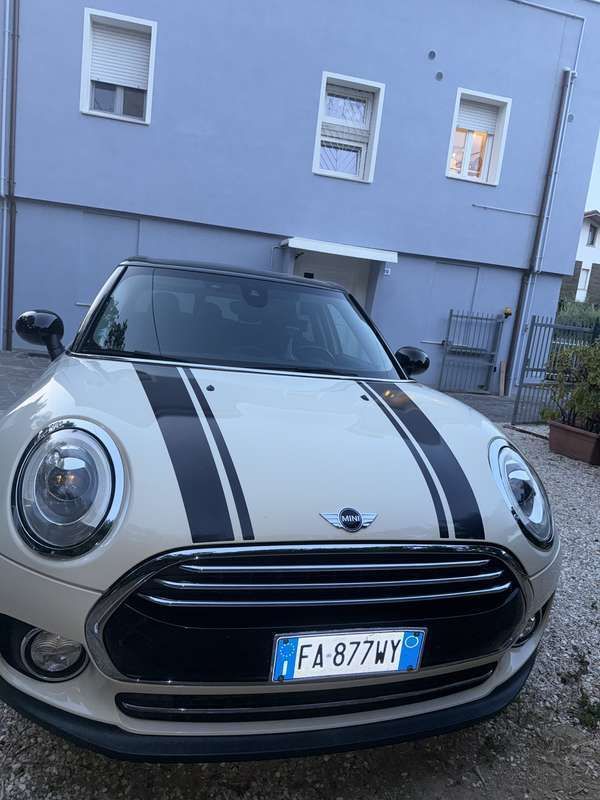 Usata 2016 Mini Cooper D Clubman Business Station wagon | 15.000 € (Molto cara) - Immagine 1/4