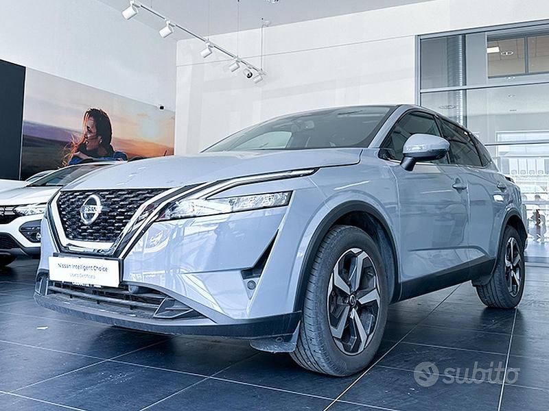 Usata Nissan Qashqai N-Connecta 140 CV (102 kW) 2023 Ceramic grey SUV