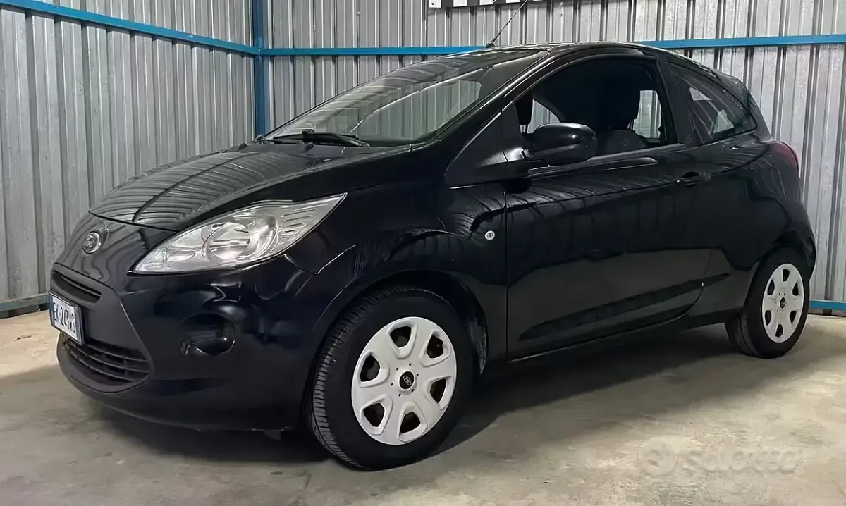Usata Ford Ka 69 CV (50 kW) 2011 Nero Utilitaria