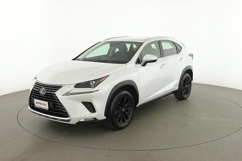 Usata Lexus NX300h E-FOUR 197 CV (144 kW) 2020 Bianco SUV