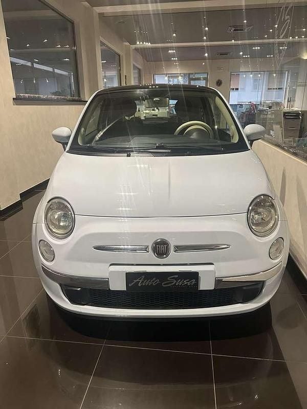 Usata Fiat 500 Lounge 69 CV (50 kW) 2008 Blu/azzurro Utilitaria