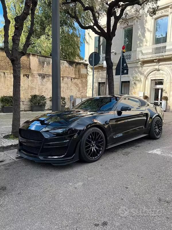 Usata Ford Mustang GT Fastback 450 CV (330 kW) 2019 Nero Coupé