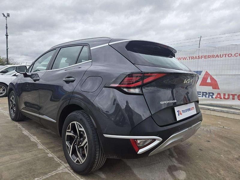 Usata Kia Sportage 136 CV (100 kW) 2022 Grigio scuro SUV