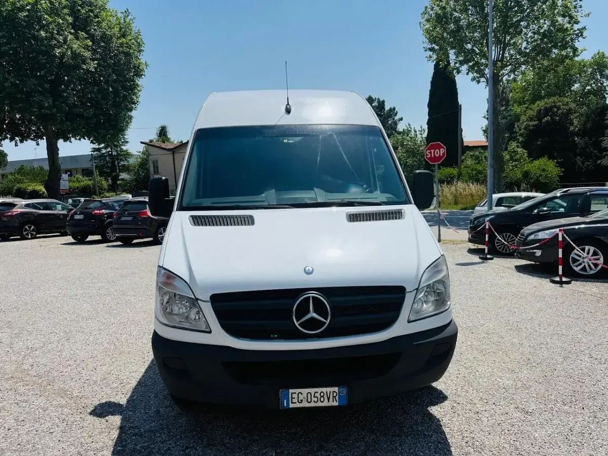 Usata Mercedes Sprinter 129 CV (94 kW) 2011 Bianco