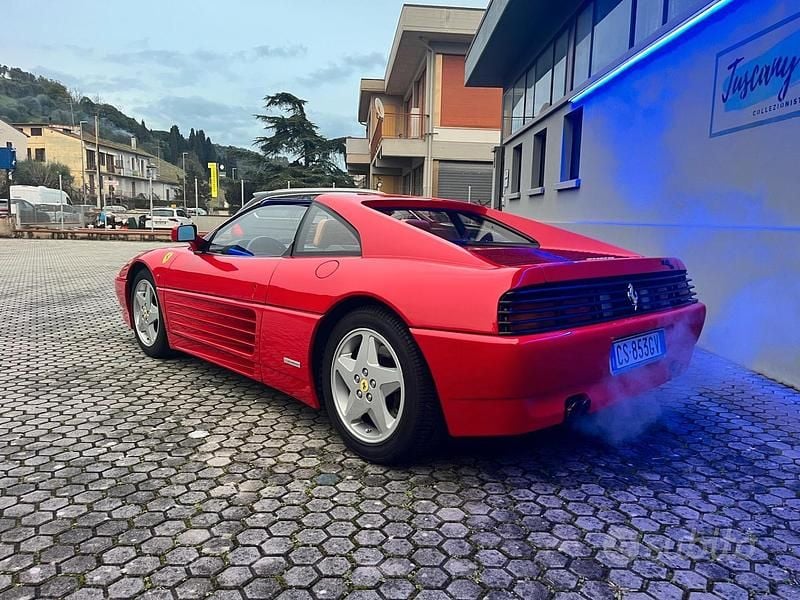 Usata Ferrari 348 300 CV (220 kW) 1992 Rosso Cabrio