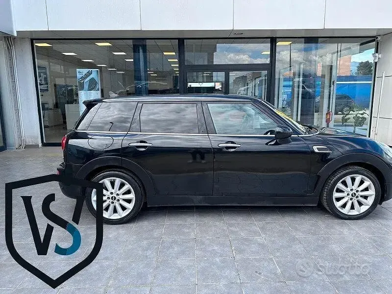 Usata Mini One Clubman Business 116 CV (85 kW) 2018 Nero Station wagon