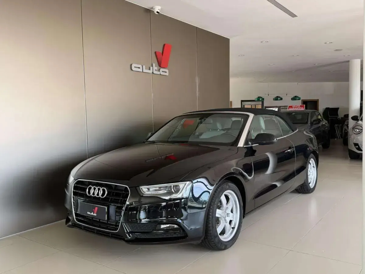 Usata Audi A5 Cabriolet 170 CV (125 kW) 2012 Nero Cabrio