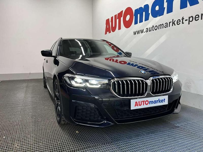 Usata BMW 520 M Sport 190 CV (139 kW) 2020 Blu/azzurro Station wagon
