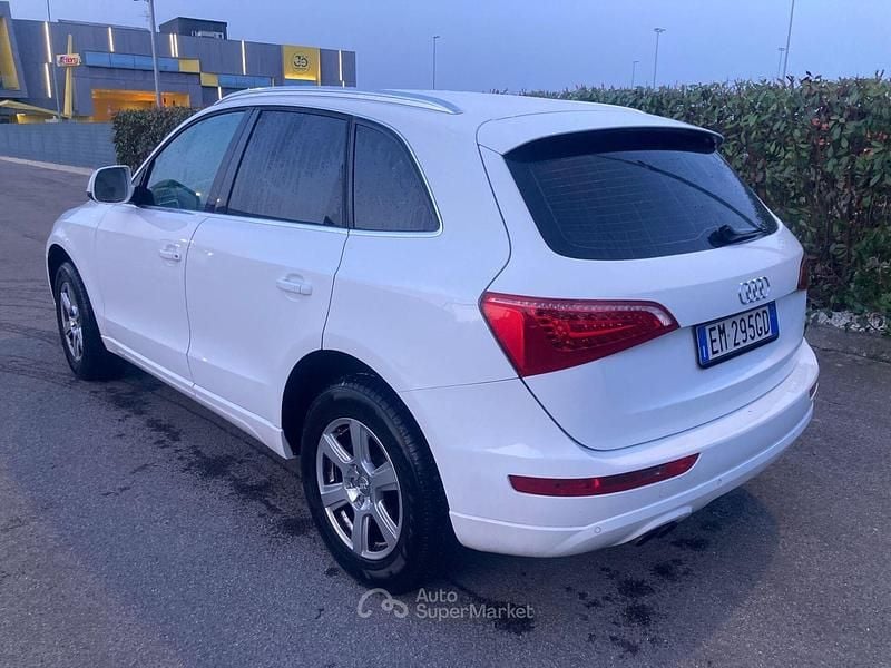 Usata Audi Q5 Comfort 170 CV (125 kW) 2012 Bianco SUV