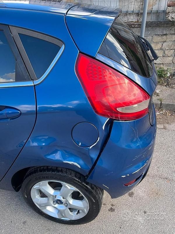 Usata Ford Fiesta Titanium 2009 Utilitaria