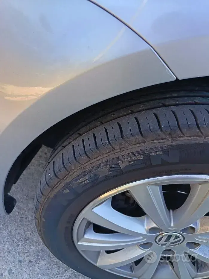 Usata VW Touran 2013 Grigio Monovolume