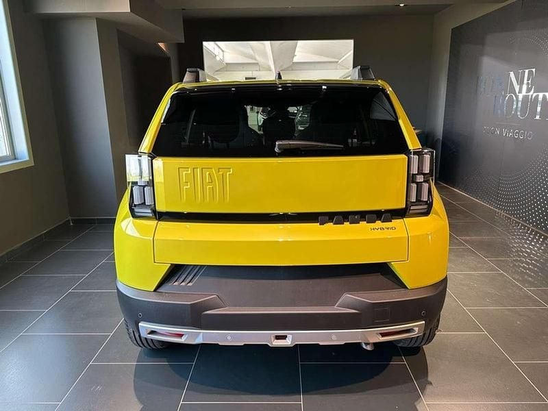 Nuova Fiat Grande Panda Icon 101 CV (74 kW) 2026 Giallo limone Utilitaria