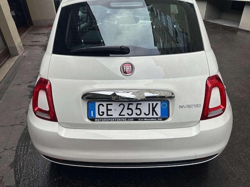 Begagnad Fiat 500 Pop 69 HK (50 kW) 2021 Vit Sedan
