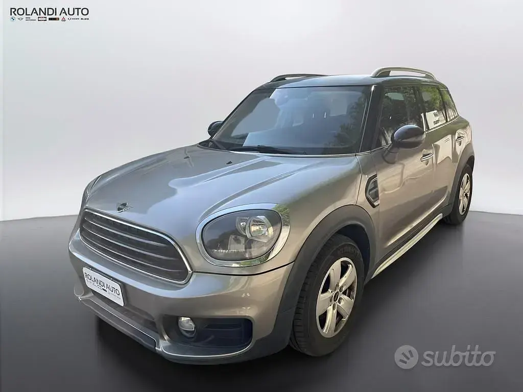 Usata Mini One D Countryman Business 116 CV (85 kW) 2018 Argento SUV