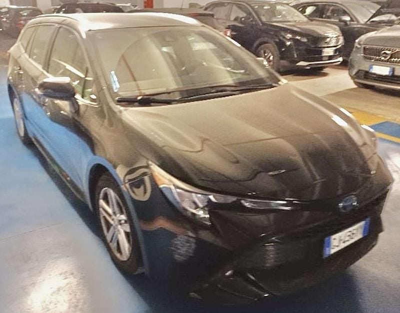 Nero Usata 2022 Toyota Corolla Business Edition Station wagon | 17.500 € (Super prezzo) - Immagine 1/4