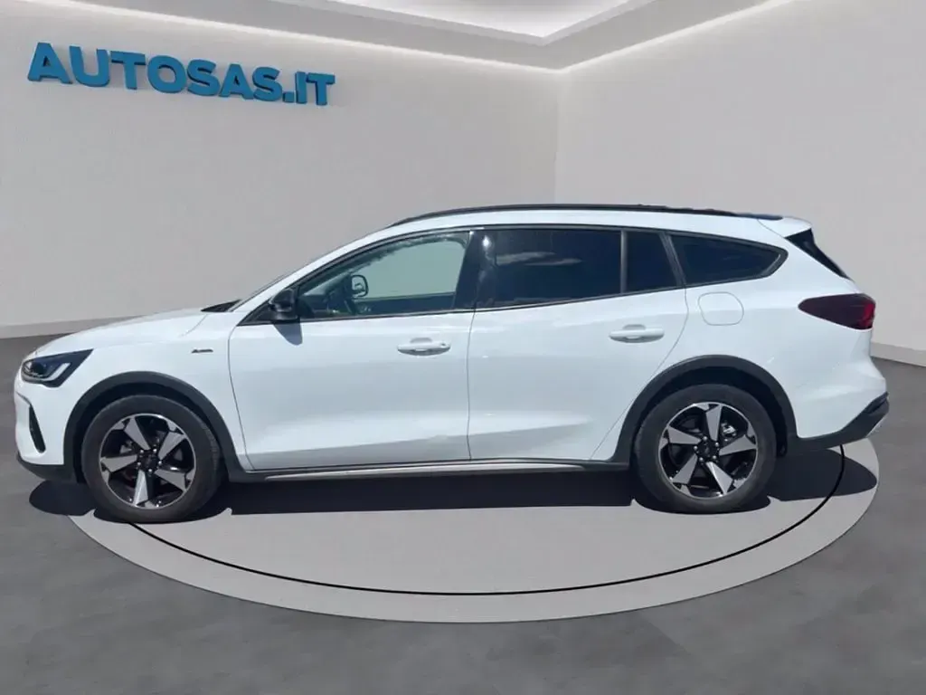 Usata Ford Focus Active 125 CV (91 kW) 2023 Bianco Station wagon
