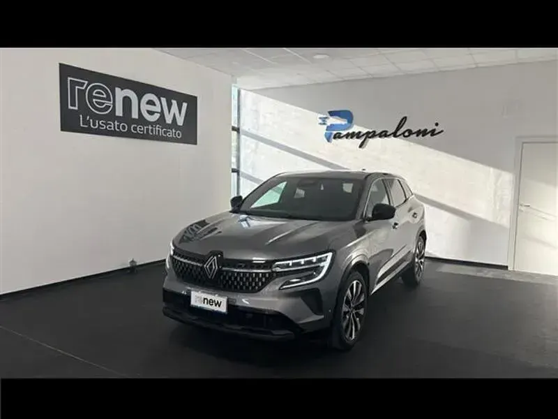 Usata Renault Austral Techno 200 CV (147 kW) 2023 Grigio scuro SUV