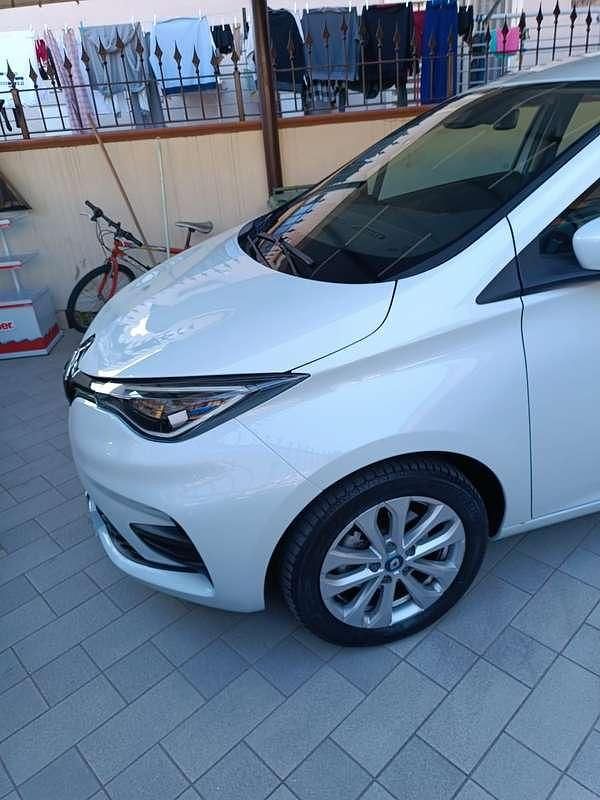 Usata Renault Zoe Zen 50 kW (69 CV) 2020 Utilitaria