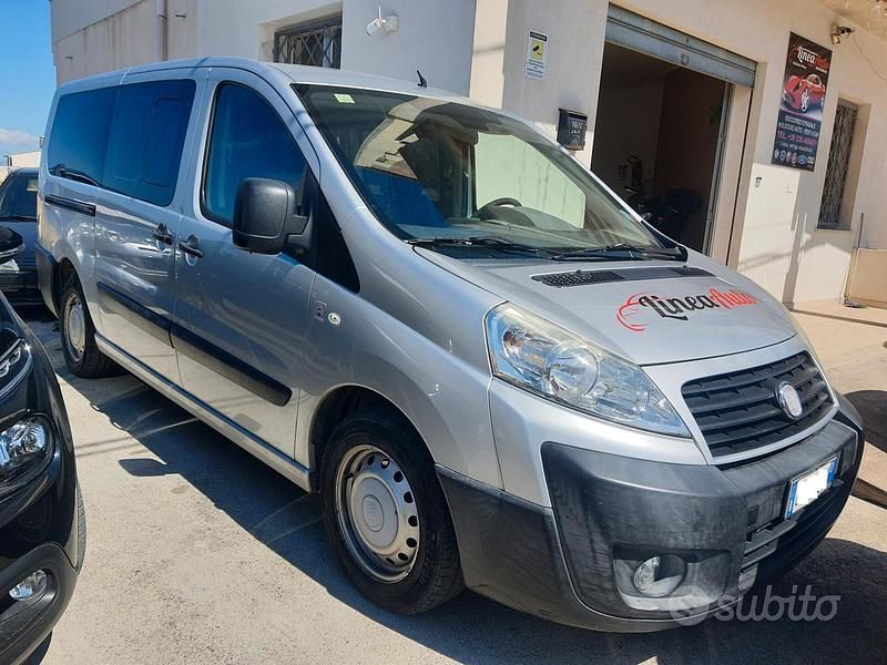 Usata Fiat Scudo Family 120 CV (88 kW) 2010 Grigio Furgone