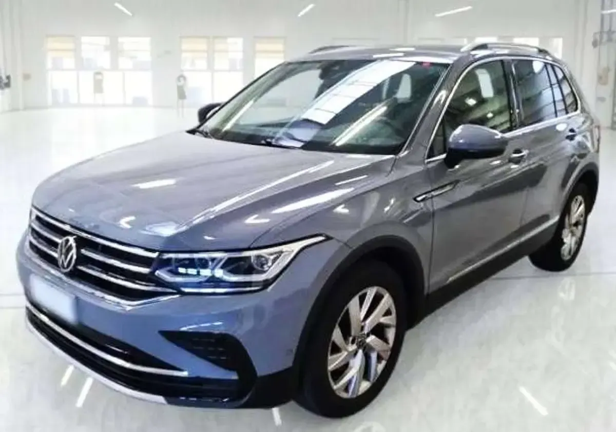 Usata VW Tiguan Elegance 150 CV (110 kW) 2021 Grigio SUV