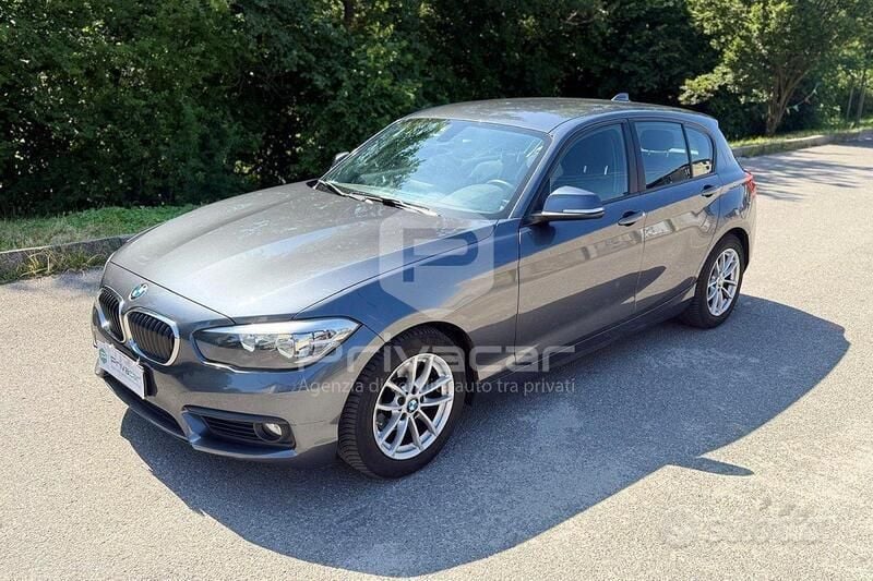 Grigio Usata 2015 BMW 116 Advantage Due volumi | 10.600 € (Ottimo prezzo) - Immagine 1/4