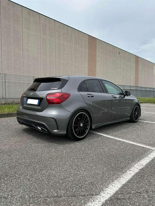 Usata Mercedes A200 Premium 136 CV (100 kW) 2017 Berlina