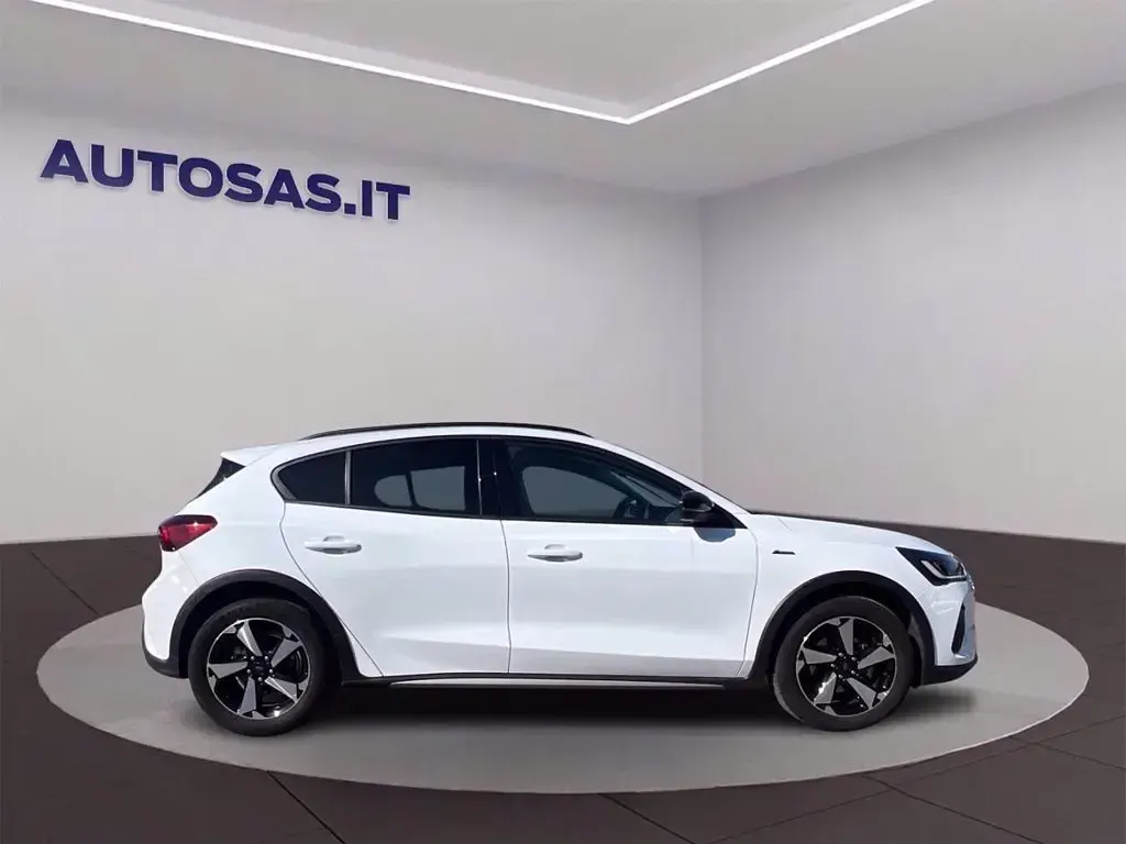 Usata Ford Focus Active 125 CV (91 kW) 2023 Bianco Berlina