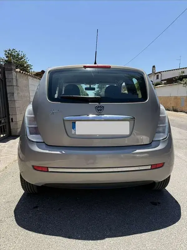 Usata Lancia Ypsilon 60 CV (44 kW) 2008 Utilitaria