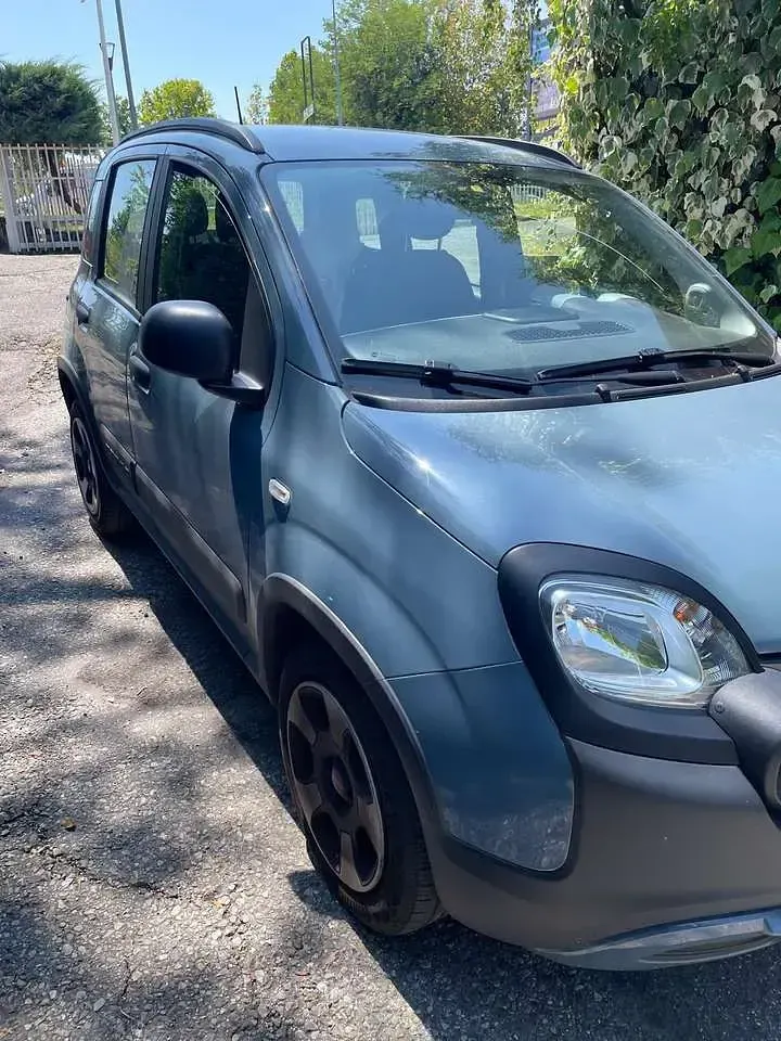 Usata Fiat Panda Cross Cross 69 CV (50 kW) 2022 Carta da zucchero Utilitaria