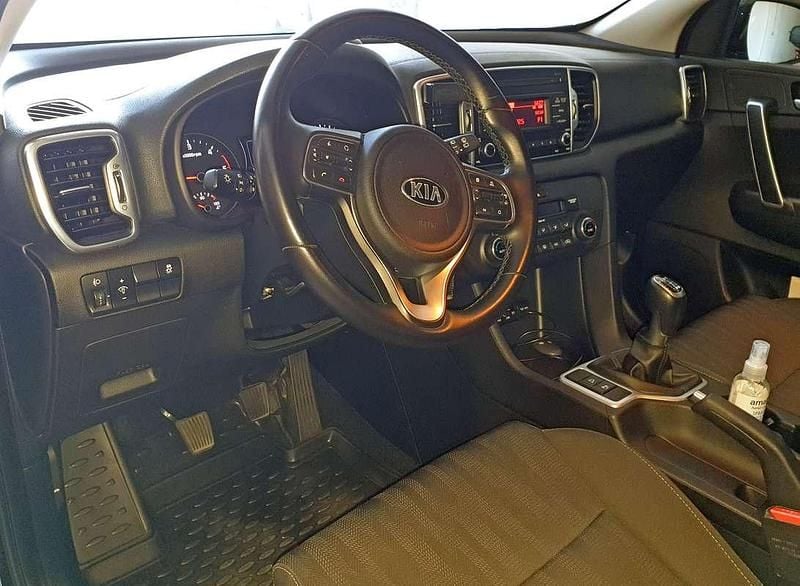 Usata Kia Sportage 116 CV (85 kW) 2017 Nero SUV