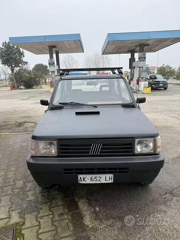 Usata Fiat Panda 4x4 50 CV (36 kW) 1991 Nero Utilitaria