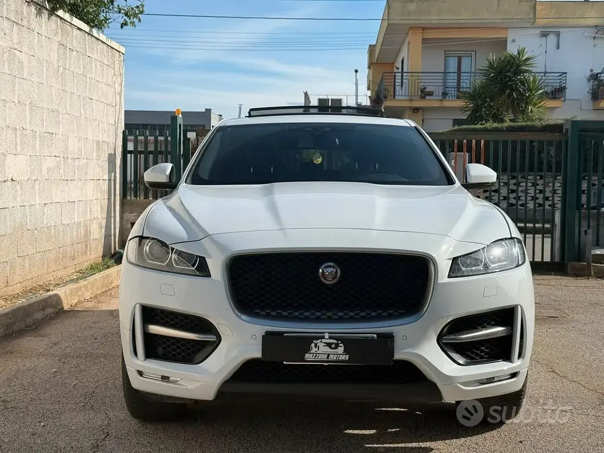Usata Jaguar F-Pace R-Sport 180 CV (132 kW) 2016 Bianco SUV