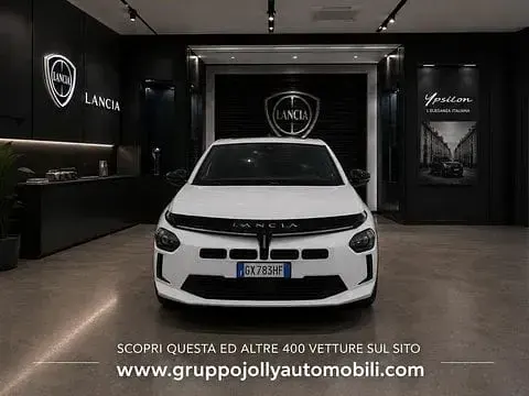 Usata Lancia Ypsilon 110 CV (80 kW) 2025 Bianco Utilitaria