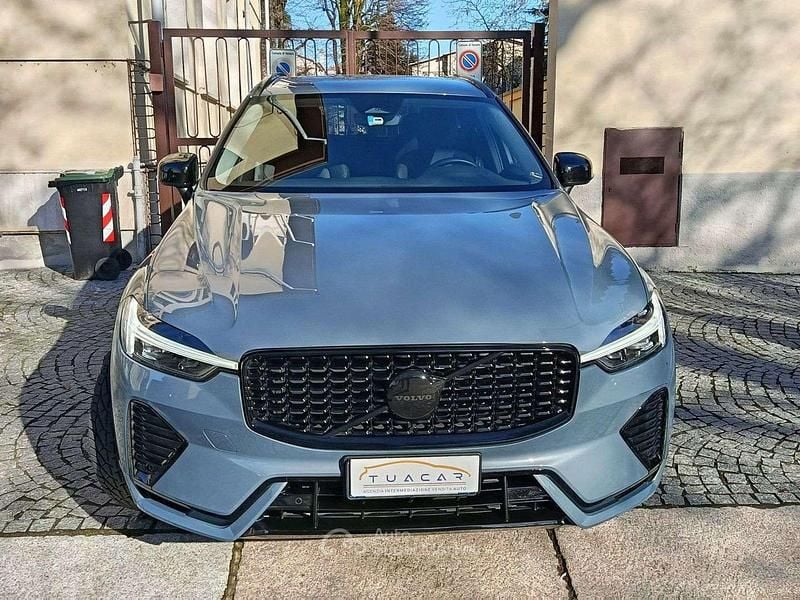 Usata Volvo XC60 Plus 197 CV (144 kW) 2024 Grigio SUV